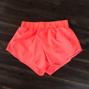 Reebok - NEON ORANGE running shorts